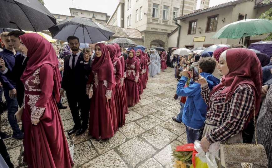 Sarajevo: Promovirano 126 maturanata Gazi Husrev-begove medrese
